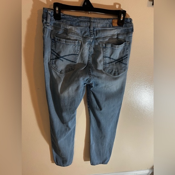Aeropostale  Women Skinny Crop Distressed Light Vintage jeans Size 14 prewashed - Picture 7 of 16